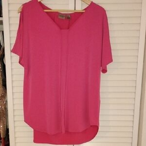 Chico's Coral Pink V-Neck Short Sleeve Blouse